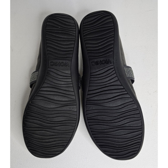 Vionic By Orthaheel Days Fern Mary Jane Flat Women's 9 Grey Suede Embellished - Picture 8 of 9